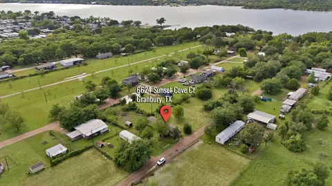 6624 Sunset Cove Ct, Granbury, TX 76049