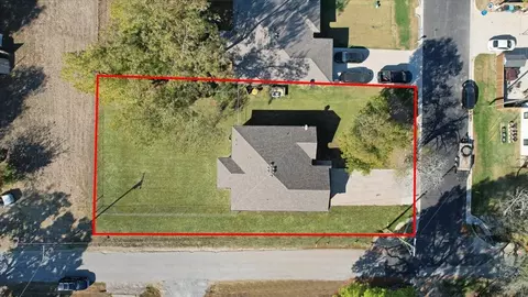 View/Area - 732 E Bullock St, Denison, TX 75021 photo 4 of 8