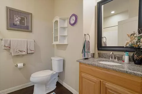 Bath - 732 E Bullock St, Denison, TX 75021 photo 2 of 2