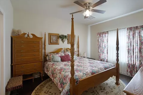 Bedroom - 732 E Bullock St, Denison, TX 75021 photo 1 of 6