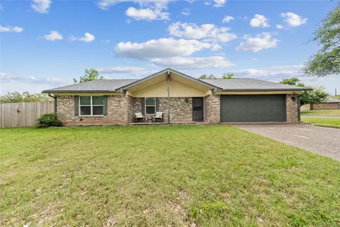 201 Westhill Dr, Hewitt, TX 76643