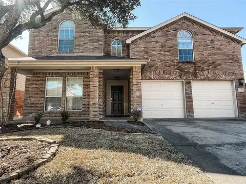 1404 Canary Dr, Little Elm, TX 75068