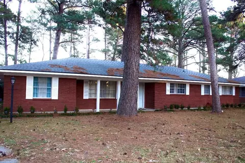 9409 Francais Dr, Shreveport, LA 71118
