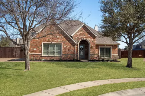 215 River Meadows Ln, Argyle, TX 76226