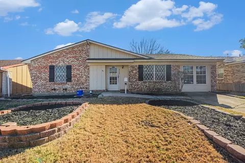 4322 Princeton Dr, Garland, TX 75042