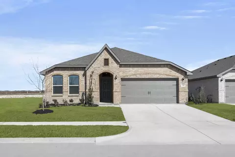 118 Coyote Cir, Terrell, TX 75160