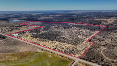 220 Ac Hwy 281 S Hwy, Perrin, TX 76486