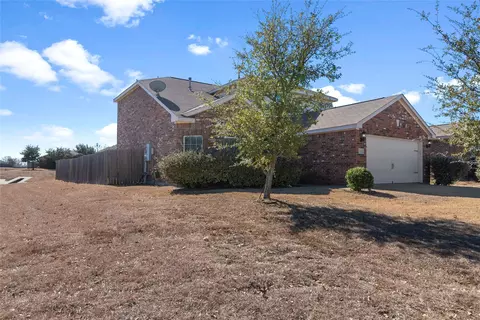 2020 Brook Meadow Dr, Forney, TX 75126