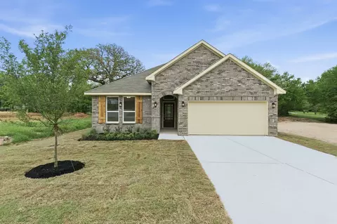 213 E Bullard St, Weatherford, TX 76086