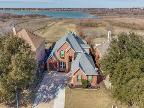 4001 Lakeside Dr, The Colony, TX 75056