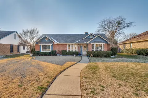 1315 Mccall Dr, Duncanville, TX 75137