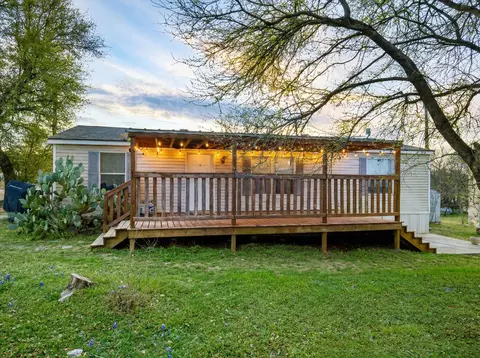 3502 Brazos River Dr, Granbury, TX 76048