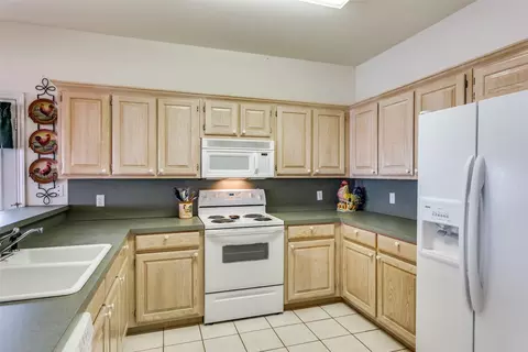 Kitchen - 103 Eagle Pt, Graford, TX 76449 photo 3 of 3