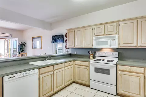 Kitchen - 103 Eagle Pt, Graford, TX 76449 photo 2 of 3