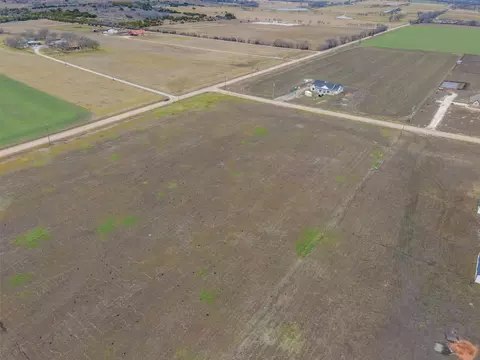 1229 Durham Ln, Cleburne, TX 76033 photo 5