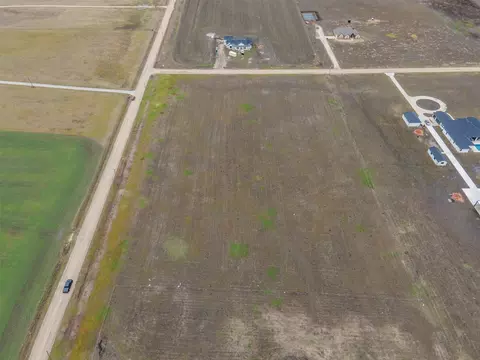 1229 Durham Ln, Cleburne, TX 76033 photo 3