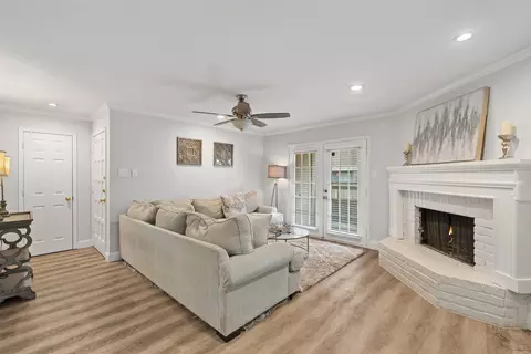 5200 Martel Ave #6D, Dallas, TX 75206