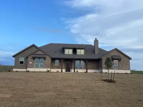 125 Hillview Trl, Decatur, TX 76234