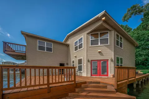 2636 Aqua Vista Dr, Jacksonville, TX 75766