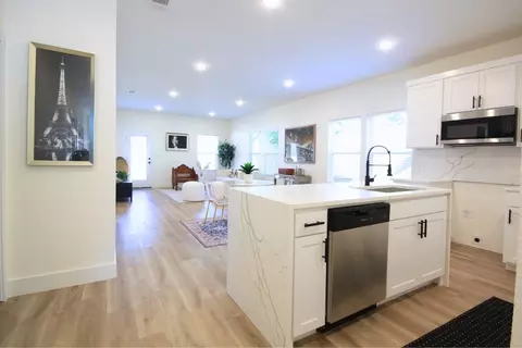 5824 Plum Dale Rd, Dallas, TX 75241