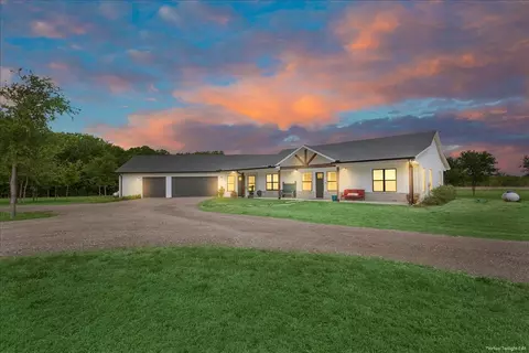 1652 Mount Moriah Rd, Riesel, TX 76682