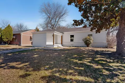 1332 Gaylord Dr, Dallas, TX 75217