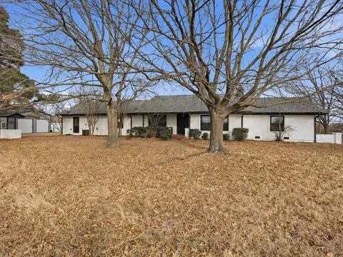 3007 County Road 805b, Cleburne, TX 76031