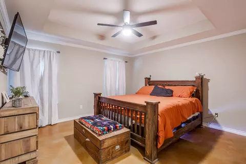 Bedroom - 301 Willow Cir, Springtown, TX 76082 photo 1 of 9