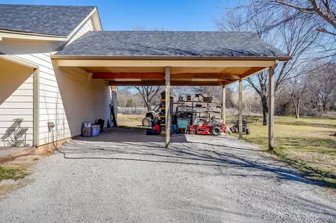 Other - 301 Willow Cir, Springtown, TX 76082 photo 3 of 13