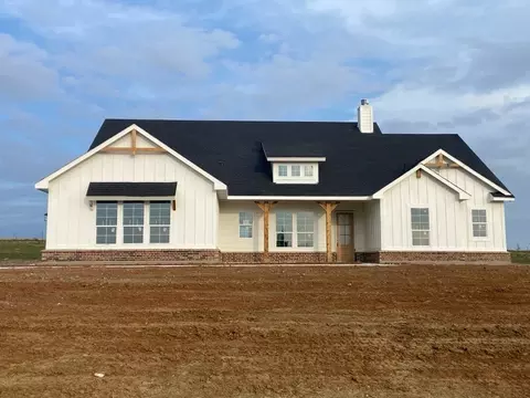 129 Hillview Trl, Decatur, TX 76234