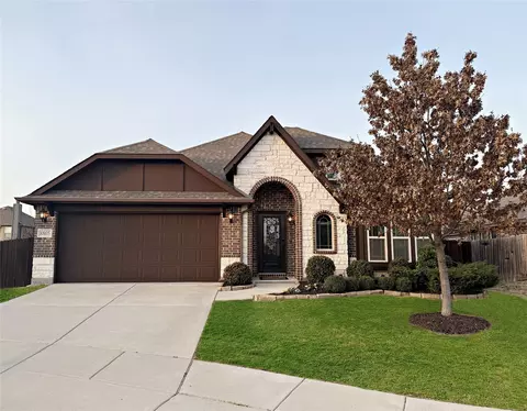8805 Cassidy Ln, Aubrey, TX 76227