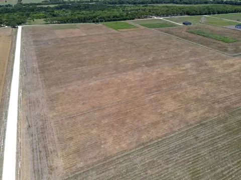 9141 County Road 101a, Grandview, TX 76050