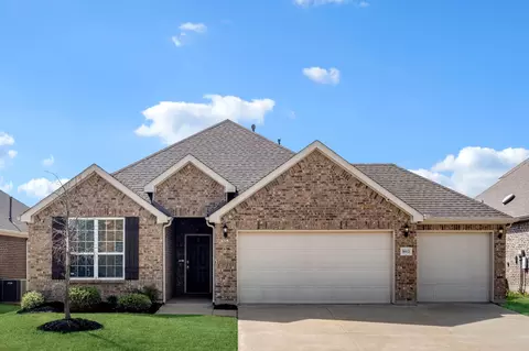 1612 Millican Ln, Aubrey, TX 76227
