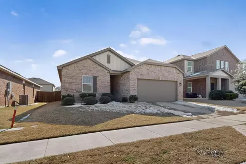 5509 Mcmahan Ln, Crowley, TX 76036