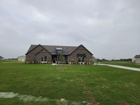 2208 Continent Ct, Krum, TX 76249