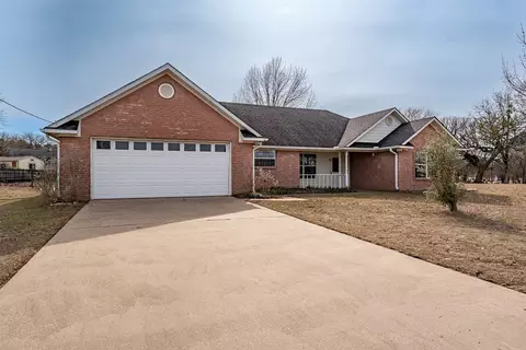 130 Pueblo Path, Holly Lake Ranch, TX 75765
