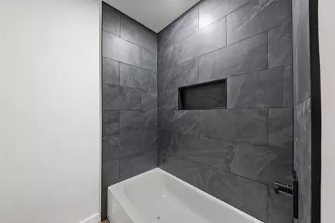 Bath - 103 E Stegall Dr, Robinson, TX 76706 photo 1 of 2