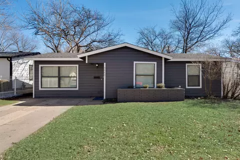 3775 Castleman St, Fort Worth, TX 76119