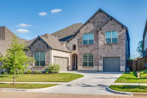 912 Fallbrook Ave, Denton, TX 76210