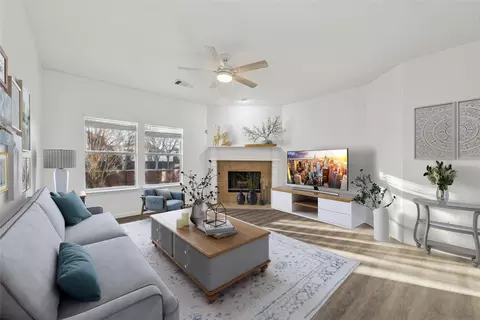 13249 Poppy Hill Ln, Fort Worth, TX 76244