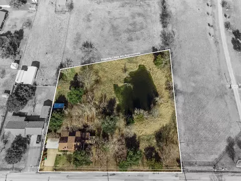 404 E Newland Dr, Robinson, TX 76706