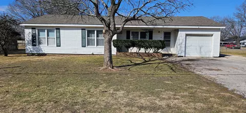 3718 Kendall Ln, Waco, TX 76705