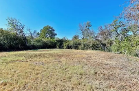 1700 Arch St, Fort Worth, TX 76105