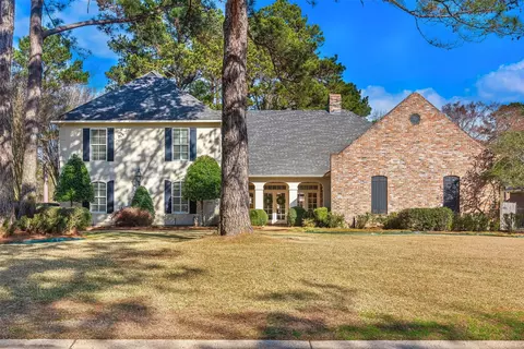 1210 Remington Cir, Shreveport, LA 71106