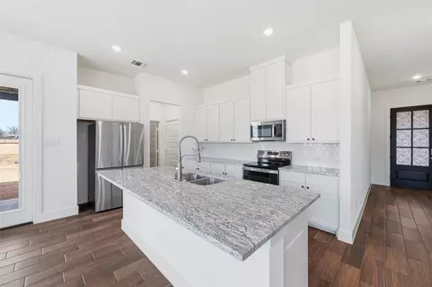 219 County Road 4690, Boyd, TX 76023