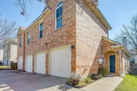 4034 Cottage Park Ct, Arlington, TX 76013