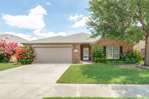 1097 Oakbrook St, Prosper, TX 75078