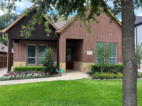 337 Lucille St, Irving, TX 75060