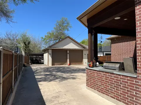 337 Lucille St, Irving, TX 75060