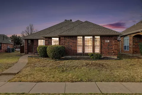 5704 Bandera Dr, The Colony, TX 75056